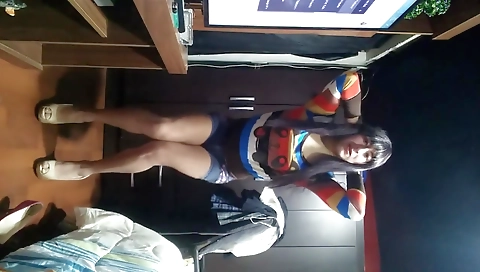 Amateur shemale fucks her pussy solo in front of camera