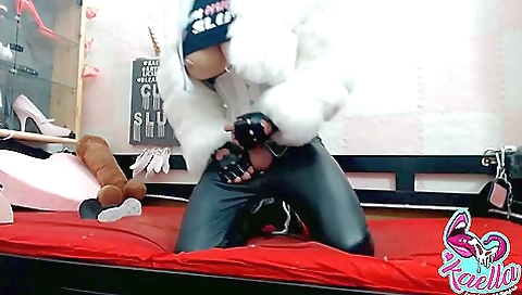 Busty babe with large tits enjoys a dick in her mouth