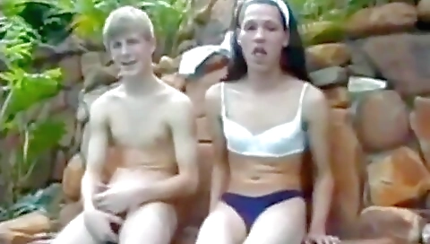 Sexy vintage beauty gets her cunt and pussy fucked