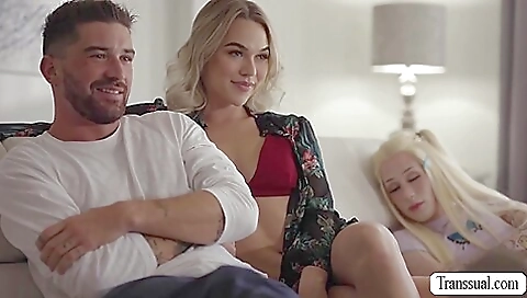 Shemale takes a blowjob and gets pounded hard in the ass