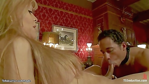 Blonde and brunette get anal fucked deep in threesome